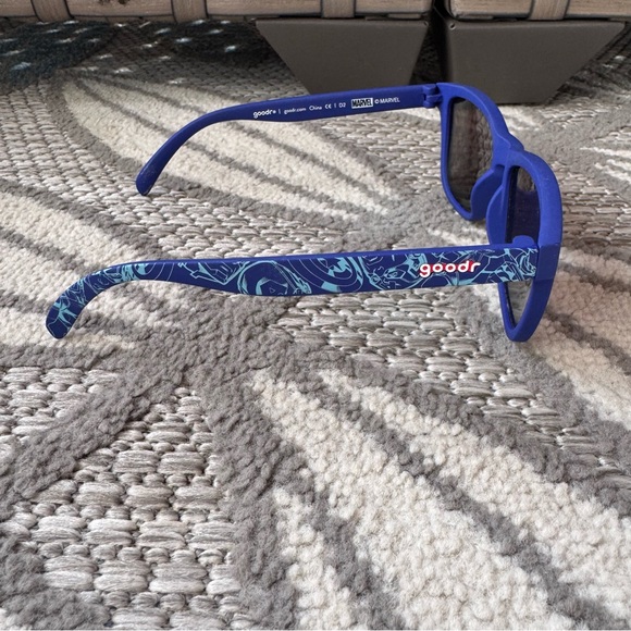 goodr Other - Goodr OG Sunglasses Marvel Captain America's UV Shield Limited Edition Blue Red